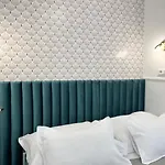 Smile, Near & Center, Free Parking, Balcony *