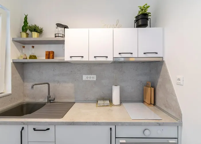 Smile, Near & Center, Free Parking, Balcony Makarska