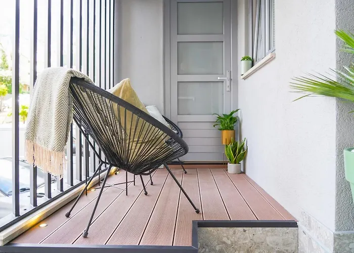 Smile, Near & Center, Free Parking, Balcony Makarska