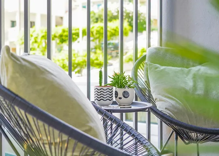 Smile, Near & Center, Free Parking, Balcony * Makarska